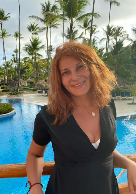 Я Inna, 45 років з Києва, шукаю знайомство для приємного проведення часу