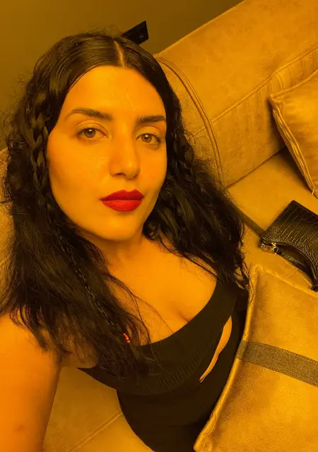 Ashley из Стамбула, ищу на сайте знакомства на одну ночь