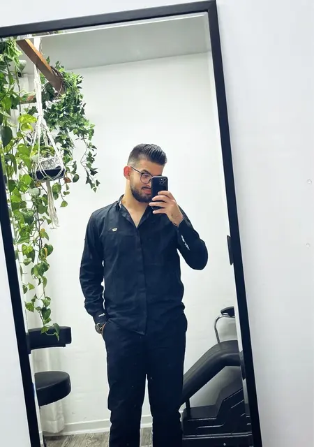 Я Amir, 30, знакомлюсь для общения в Линлитгоу