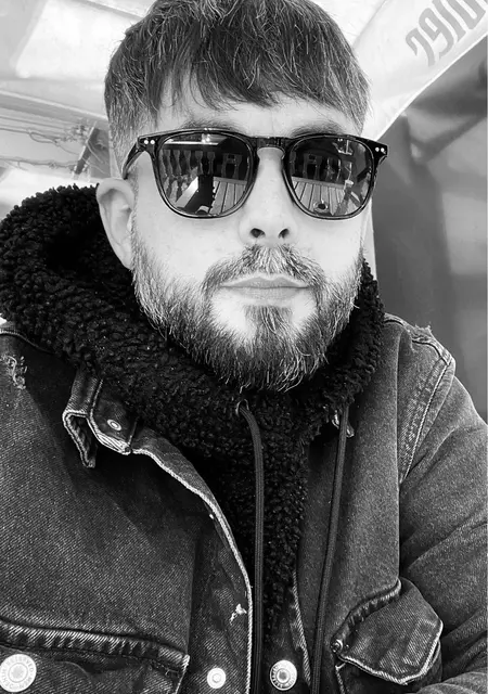 Nicolae из Бухареста, мне 35, познакомлюсь для дружбы