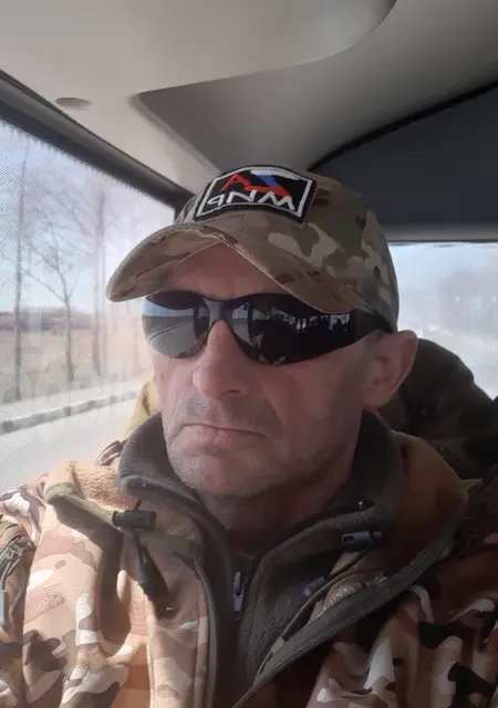 Андрей з Донецька, мені 53 років, познайомлюсь для спілкування