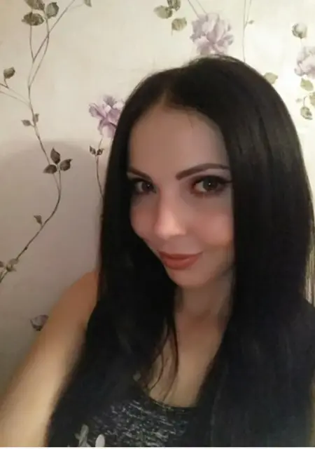 Олеся из Запорожья, ищу на сайте приятное времяпровождение