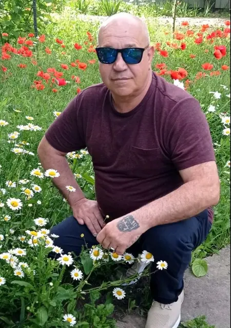 Александр из Киева, ищу на сайте дружбу