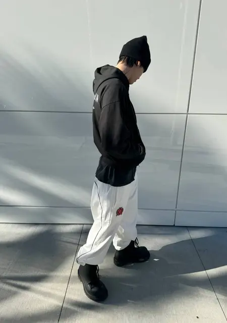 Я Артем, 20 років, знайомлюсь на одну ніч у Новопскове