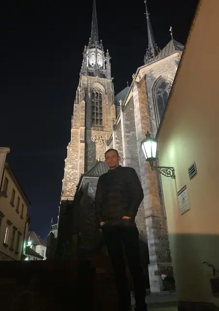 Vasya з Рівного, мені 28 років, познайомлюсь для приємного проведення часу