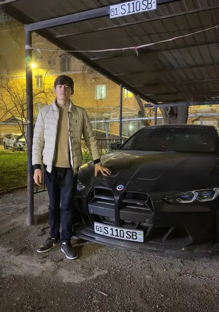 Rahim из Аберистуит, мне 19, познакомлюсь для приятного времяпровождения