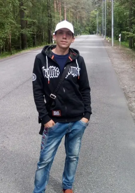 Михаил из Бобруйска, ищу на сайте знакомства на одну ночь