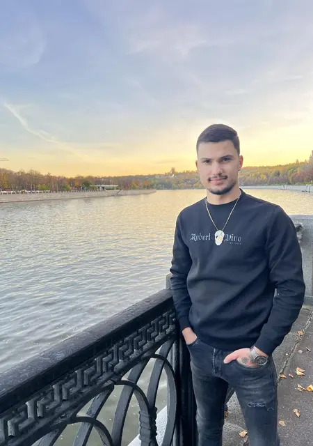 Bashar de Madrid, busco en el sitio hacer nuevos amigos