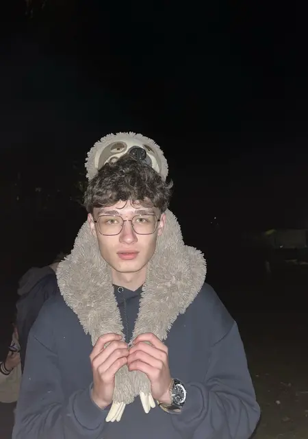 Я Андрей, 18, знакомлюсь на одну ночь в Вене