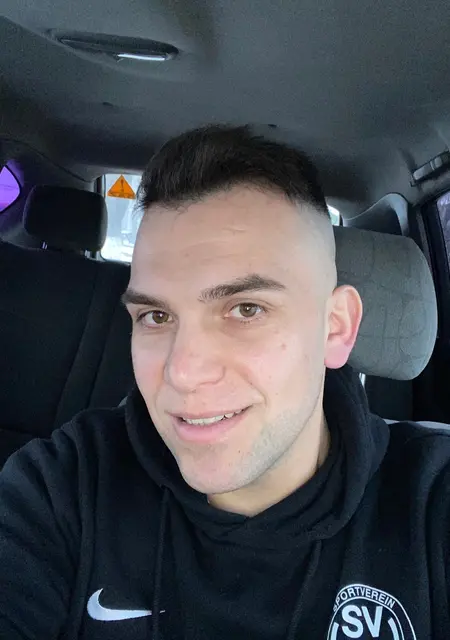 Vitalie из Цюриха, ищу на сайте постоянные отношения