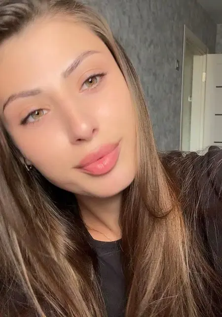 Алена из Гомеля, мне 23, познакомлюсь для дружбы