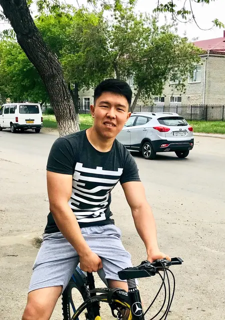 Я Юек, 31, из Костаная, ищу знакомства на одну ночь