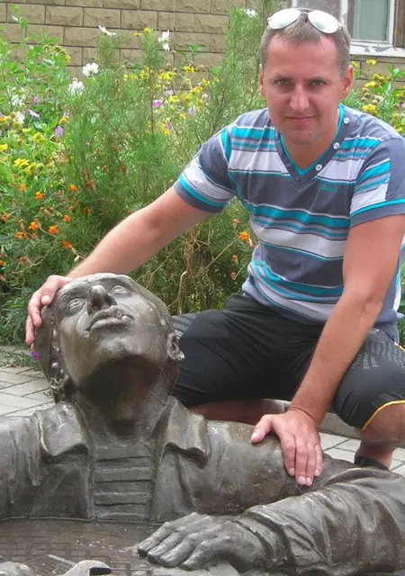 Сергей з Харкова, мені 47 років, познайомлюсь для спілкування