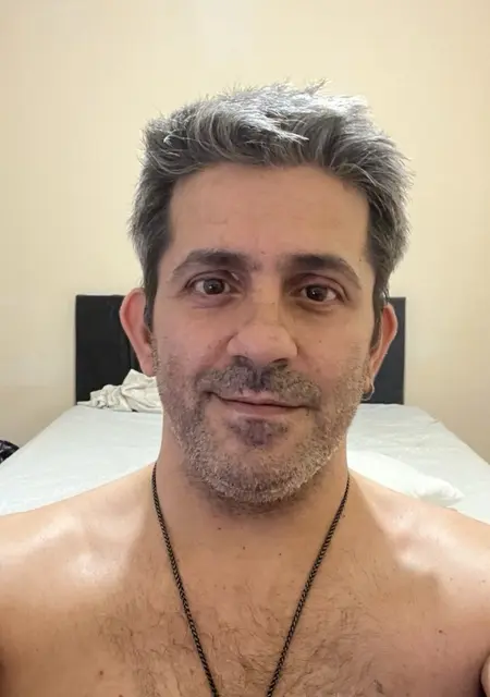 Селим из Анталии, мне 42, познакомлюсь для общения