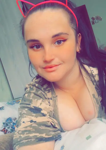 Я Аня, 27 років, знайомлюсь для постійні стосунки у Львів