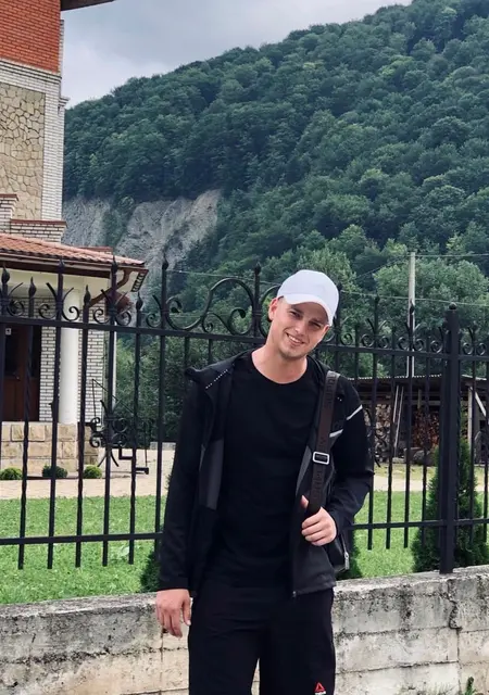 Дмитрий из Овруча, ищу на сайте знакомства без обязательств