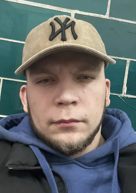 Я Святослав, 26, из Караганды, ищу знакомство для открытые отношения