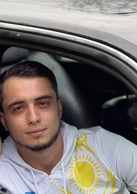 Я Бинали, 32, знакомлюсь для дружбы в Праге