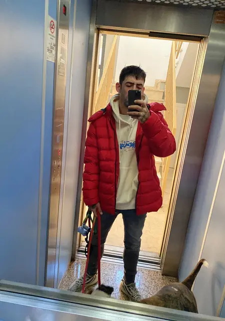 Alejandro de Valencia, tengo 32 años, listo para conocer para pasatiempo agradable