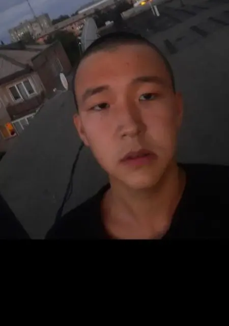 Аян из Павлодара, мне 19, познакомлюсь без обязательств