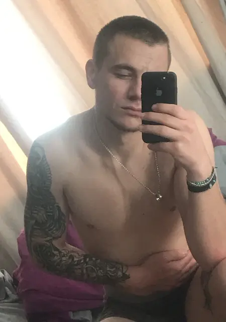 Yasik из Ирпени, мне 28, познакомлюсь для приятного времяпровождения