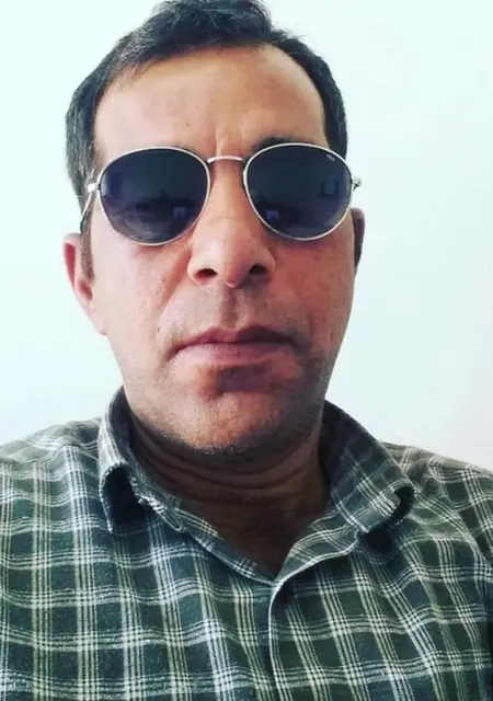 Я Hseyin, 44, из Стамбула, ищу знакомство