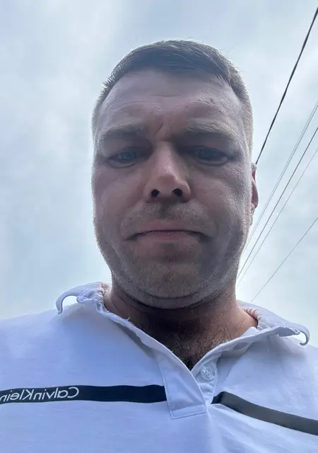 Сергей из Мариуполя, ищу на сайте знакомства без обязательств