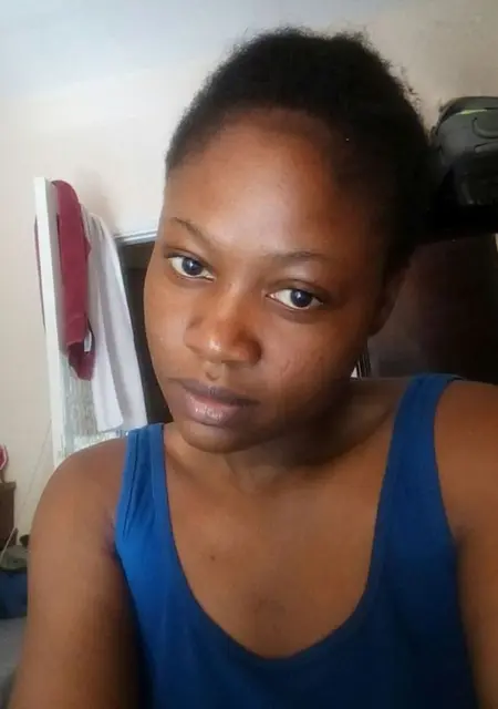 Christabell Iyare из Афин, мне 36, познакомлюсь