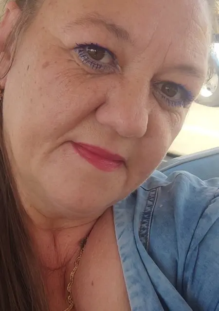 Алёна из Витебска, мне 52, познакомлюсь без обязательств