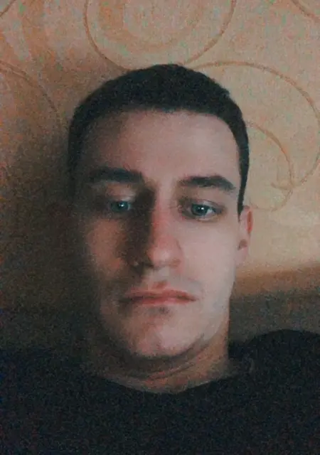 Сергей из Кривого Рога, мне 27, познакомлюсь для приятного времяпровождения