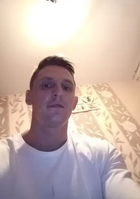 Я Piot, 33, знакомлюсь в Варшаве