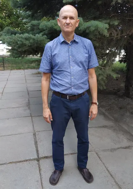 Роман из Луганска, ищу на сайте приятное времяпровождение