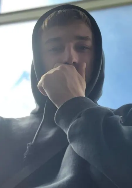 Илья з Житомира, шукаю на сайті постійні стосунки