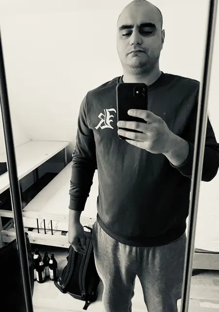 Misha из Мюнхена, ищу на сайте знакомства без обязательств