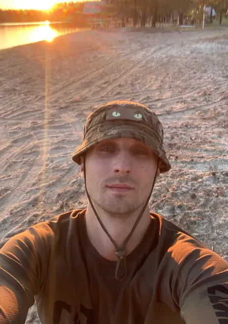 Я Valerii, 28 років з Києва, шукаю знайомство для приємного проведення часу