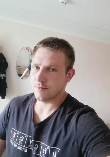 Я Роман, 30, из Жлобина, ищу знакомство для вирта