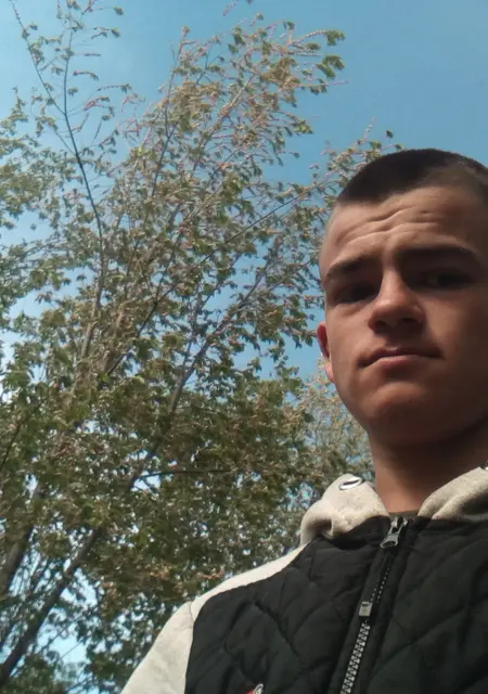 Виктор з Сорокине, шукаю на сайті знайомства без зобов'язань