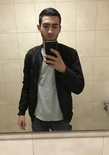 Вадим з Volodymyr-Volynskyi, мені 27 років, познайомлюсь для приємного проведення часу