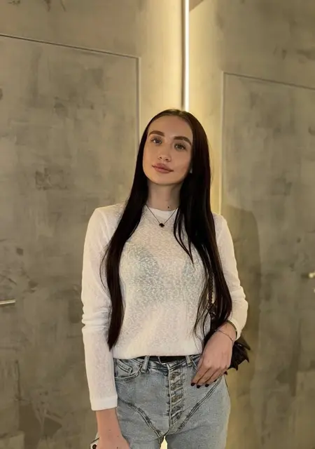 Я Катя, 26, из Чернигова, ищу знакомство для приятного времяпровождения