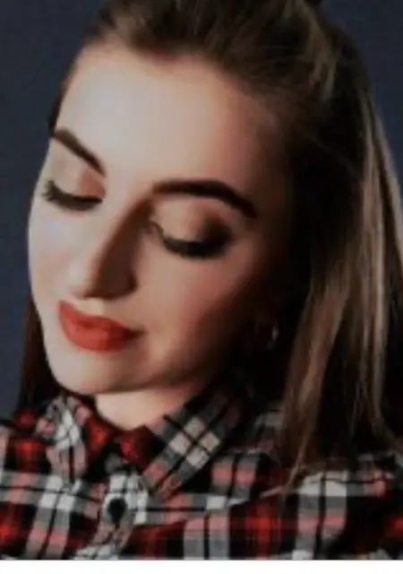 Я Julia, 27 років, знайомлюсь на одну ніч у Іршава