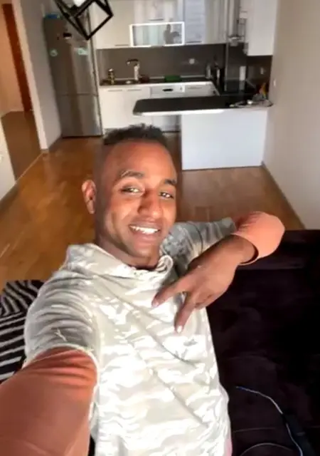 Sam из Каира, ищу на сайте постоянные отношения