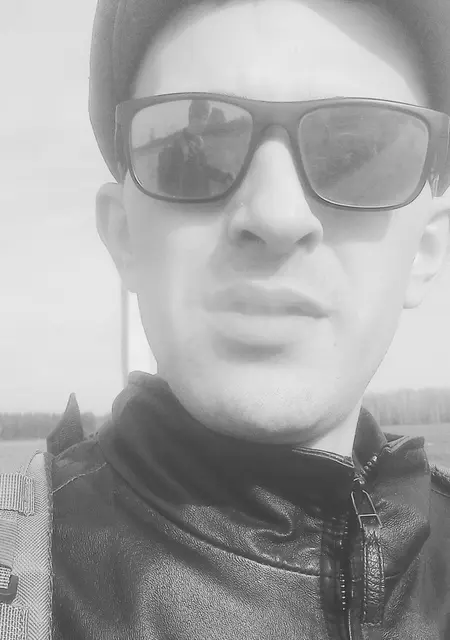 Я Владик, 27, знакомлюсь для общения в Ирпене