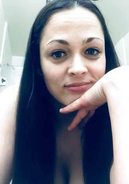 Саша И Вика из Минска, ищу на сайте знакомства без обязательств