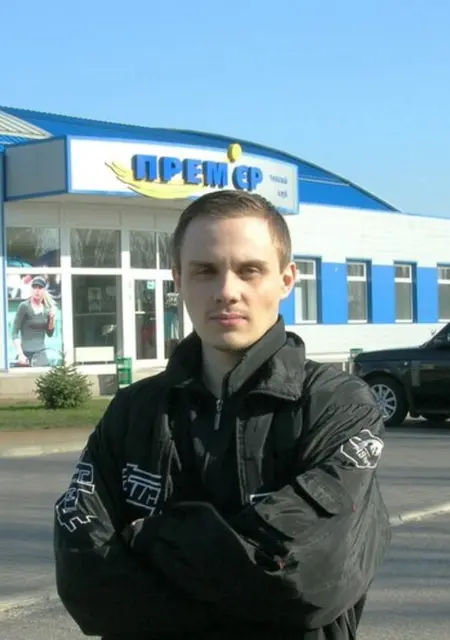 Я Александр, 33 років з Кременчука, шукаю знайомство для постійних стосунків