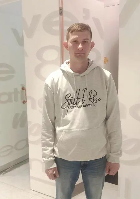 Саша из Гродно, мне 45, познакомлюсь для приятного времяпровождения