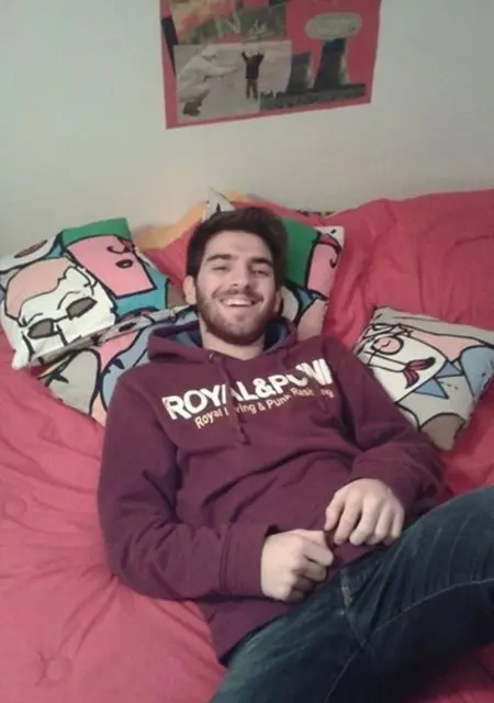 Я George Nr, 27, из Афин, ищу знакомство