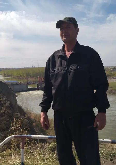 Сергей из Павлодара, мне 54, познакомлюсь без обязательств