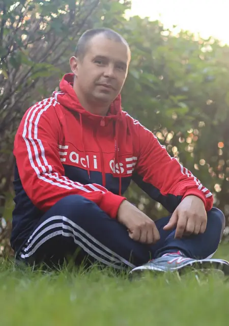 Сергей из Жлобина, ищу на сайте постоянные отношения