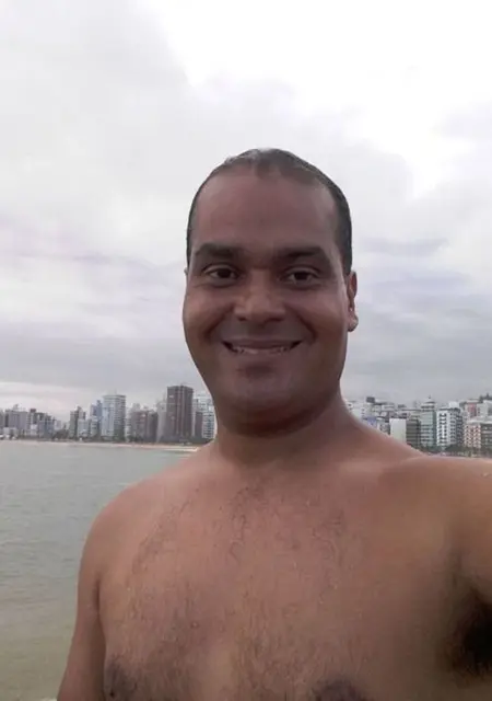 Robson из Лиссабона, мне 42, познакомлюсь без обязательств