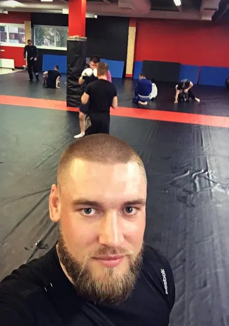 Ivan из Ромни, мне 36, познакомлюсь для дружбы